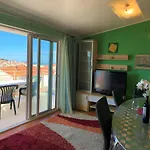 Roko House Apartman *