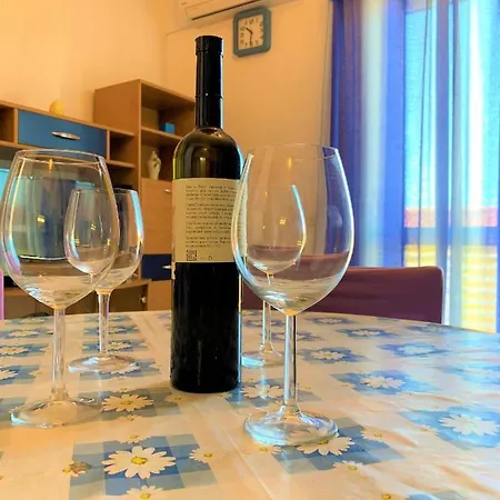 Roko House Apartament *