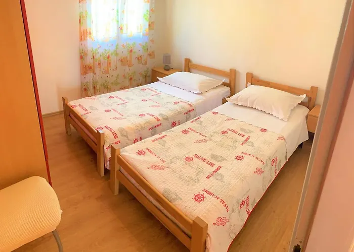 Roko House Apartman *