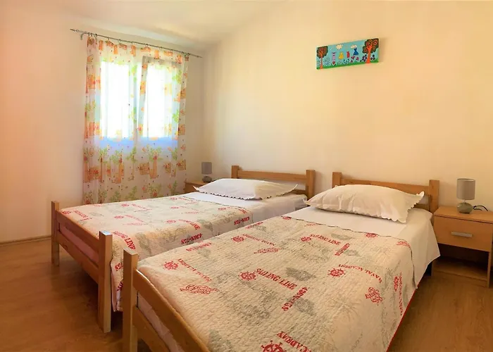 Roko House Apartman *